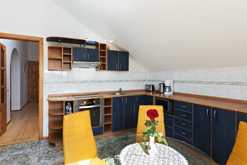 Фото номера Апартаменты с 3 спальнями Гостевой дом Apartamentai Ringauduose г. Рингаудай 14